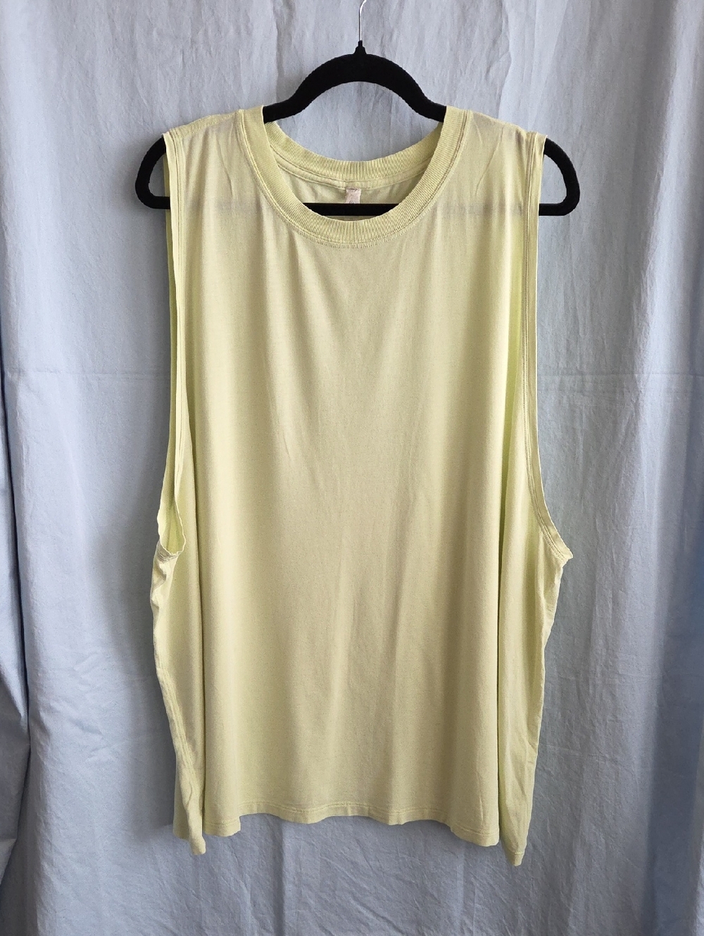 G480. Lululemon All Yours Tank Top in Soft Yellow - Size 20